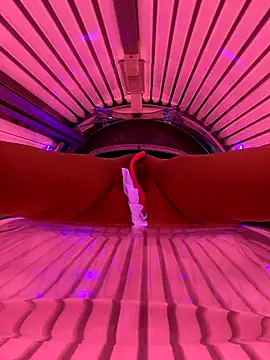 SwingWingWomanSweden online show from 10/18/25, 07:36