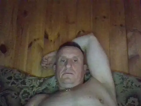 Maksymilian1 online show from 05/17/26, 06:37