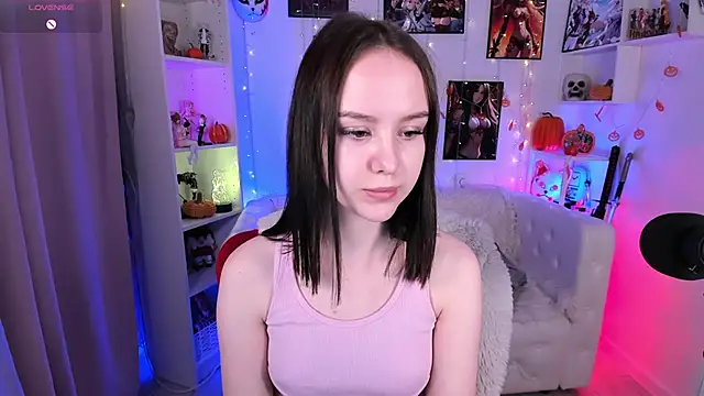 MarySparkle online show from 10/26/25, 03:45