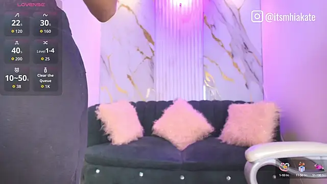 Snapshot of Mhiaa_Sweet chatting on 10/03/25, 12:02 Mhiaa Sweet online show from 10/03/25, 12:02