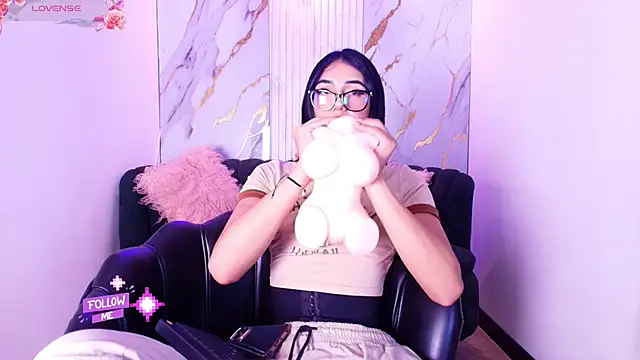 Mhiaa Sweet online show from 04/30/26, 12:00