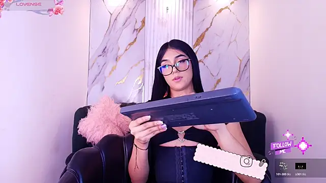 Mhiaa Sweet online show from 05/18/26, 12:11
