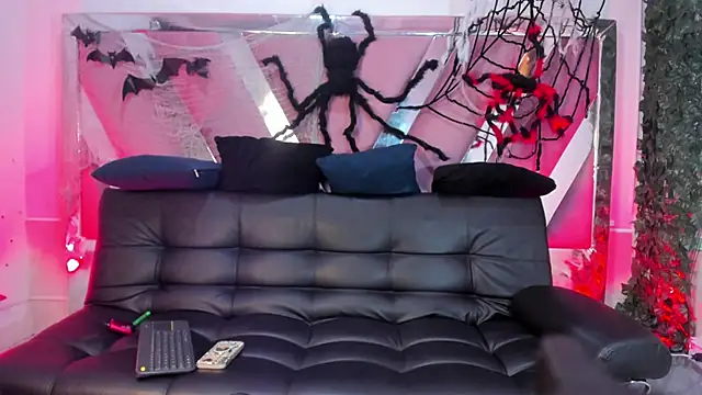 Soro Lovelyboy online show from 10/14/25, 05:41