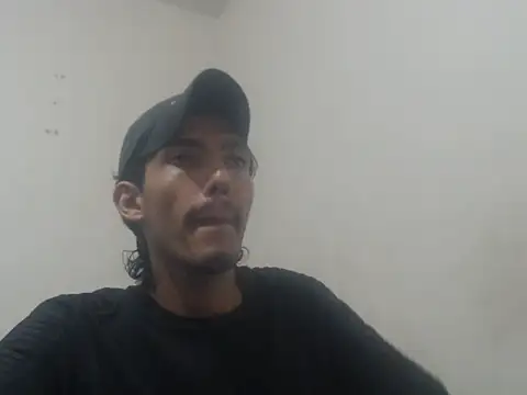snackontime18 online show from 06/03/26, 03:09