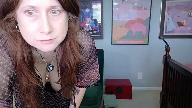 Snapshot of MommyGoddessL chatting on 07/02/26, 09:21 MommyGoddessL online show from 07/02/26, 09:21