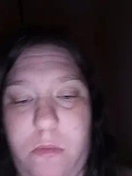 Snapshot of Feuchtekitty92@xh chatting on 10/03/25, 05:21 Feuchtekitty92xh online show from 10/03/25, 05:21