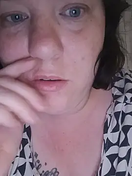 Feuchtekitty92xh online show from 07/18/26, 05:00