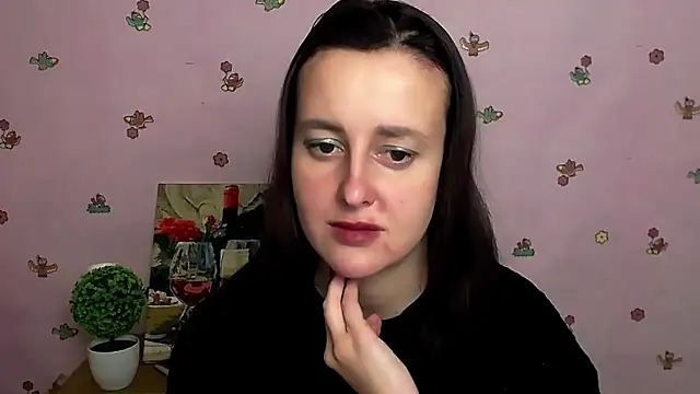 Snapshot of FeelMe__ chatting on 10/28/25, 12:41 FeelMe online show from 10/28/25, 12:41