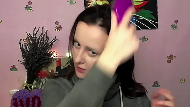 Snapshot of FeelMe__ chatting on 11/07/25, 08:58 FeelMe online show from 11/07/25, 08:58