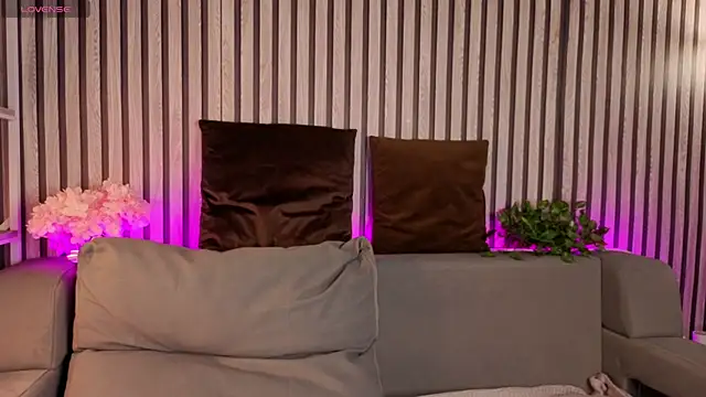 Casey Sweeet online show from 05/06/26, 09:25