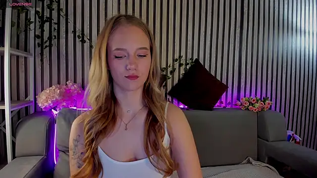 Casey Sweeet online show from 05/28/26, 09:17