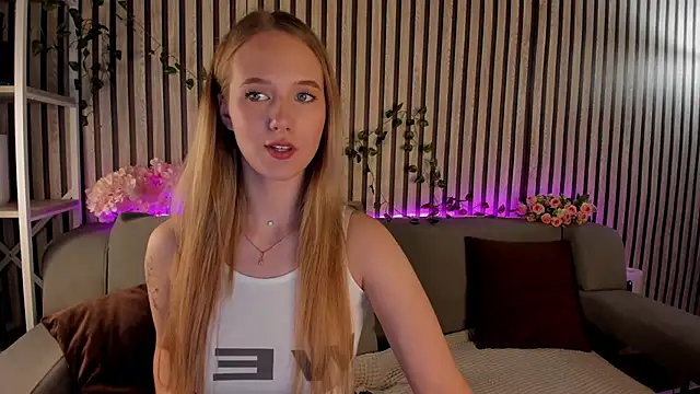 Casey Sweeet online show from 05/29/26, 02:04