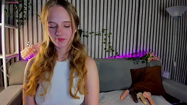 Casey Sweeet online show from 06/05/26, 04:02