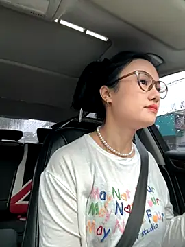 wen521 online show from 09/16/25, 12:44