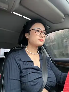 wen521 online show from 09/28/25, 01:00