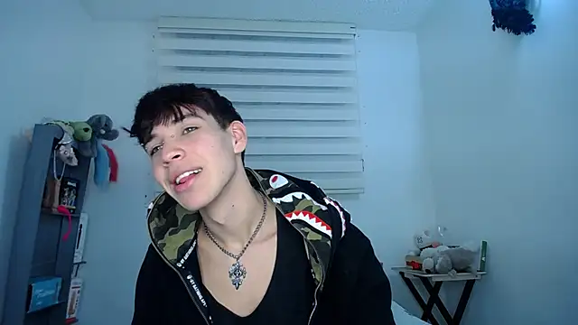 lucky stricke online show from 10/18/25, 03:20