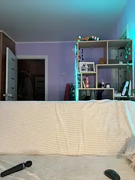 Snapshot of KassandraTress chatting on 10/28/25, 03:14 KassandraTress online show from 10/28/25, 03:14