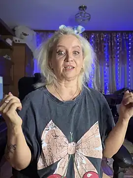 SquirtMilf00 online show from 01/06/25, 05:41