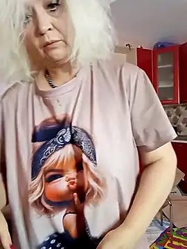 SquirtMilf00 online show from 10/24/25, 02:41