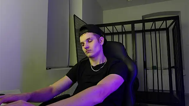 Mark Karson online show from 09/26/25, 08:02