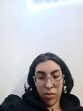 Im Molly Angel online show from 11/04/25, 01:05