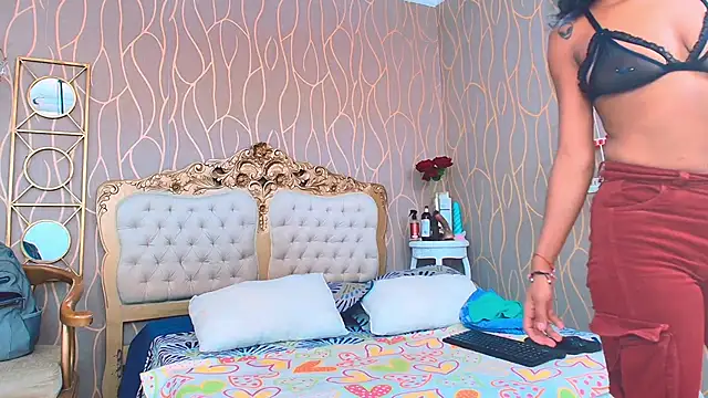 katybrownss online show from 09/23/25, 07:39