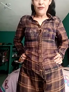 Snapshot of cositabonita08 chatting on 09/29/25, 08:46 cositabonita08 online show from 09/29/25, 08:46