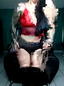 Snapshot of cositabonita08 chatting on 11/30/25, 08:24 cositabonita08 online show from 11/30/25, 08:24