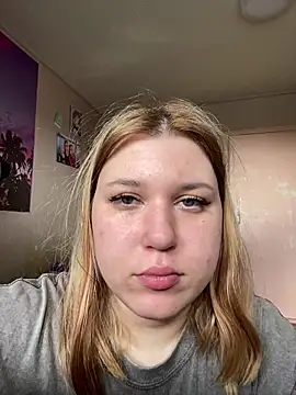 Kemeli008 online show from 09/18/25, 09:11