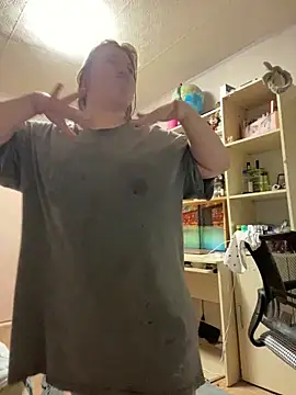 Kemeli008 online show from 10/16/25, 04:41