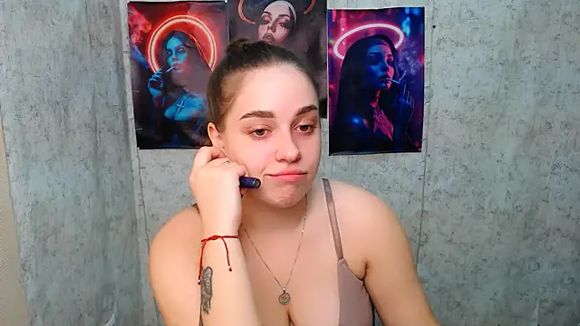  MillaDellf  online show from 11/20/25, 09:53