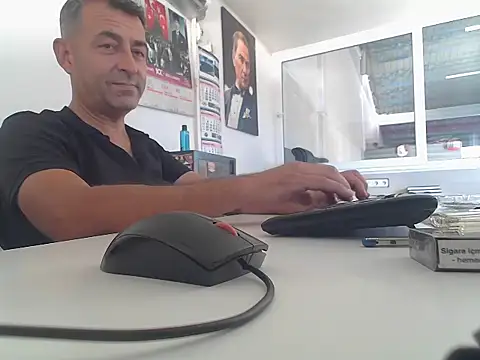 rafasilva3535 online show from 09/10/25, 02:50