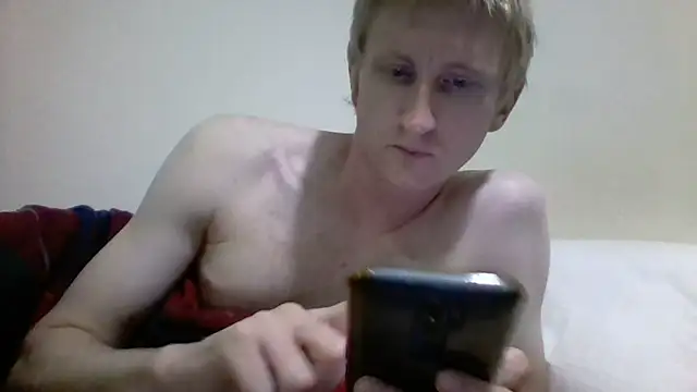 Snapshot of tcute0 chatting on 03/28/26, 11:54 tcute0 online show from 03/28/26, 11:54