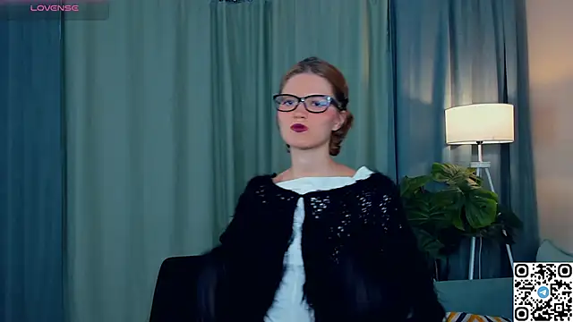 EdlinGathright online show from 11/02/25, 05:21