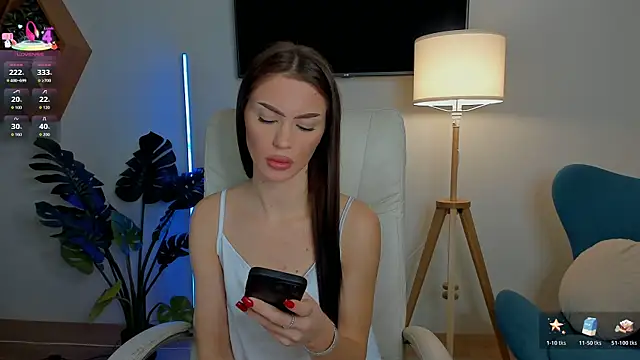 Snapshot of Cherry___Kiss chatting on 10/22/25, 07:24 Cherry Kiss online show from 10/22/25, 07:24