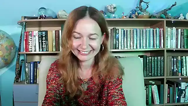 Foxilady357 online show from 10/24/25, 02:57