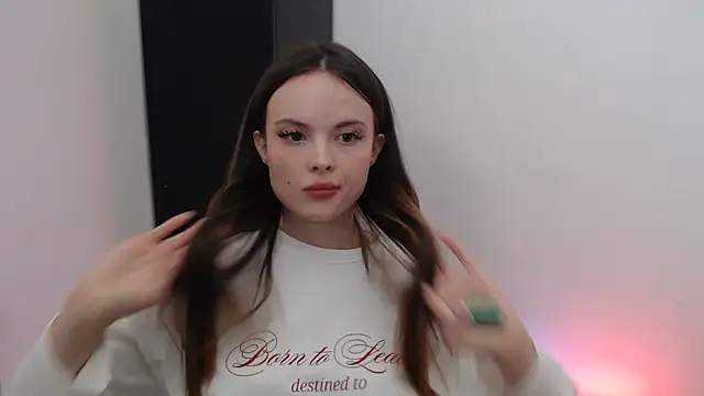 Ariella ari online show from 09/22/25, 12:51