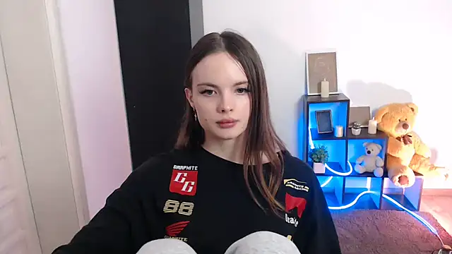 Ariella ari online show from 10/27/25, 01:15