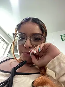 Snapshot of haally-mll chatting on 09/19/25, 02:40 haally-mll online show from 09/19/25, 02:40