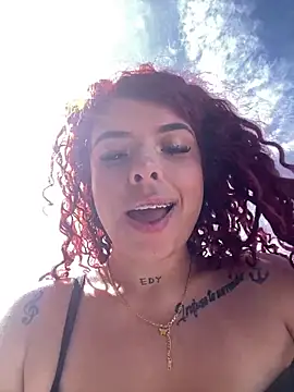 Snapshot of haally-mll chatting on 09/25/25, 07:06 haally-mll online show from 09/25/25, 07:06