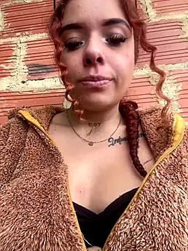 Snapshot of haally-mll chatting on 10/15/25, 06:19 haally-mll online show from 10/15/25, 06:19