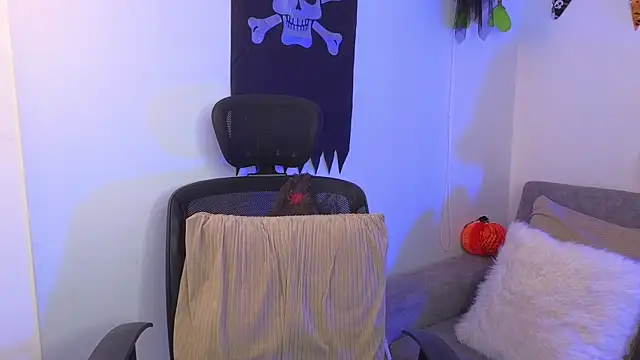 yulian vasquez online show from 10/24/25, 12:23