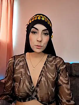 aisha samiri online show from 09/15/25, 07:25