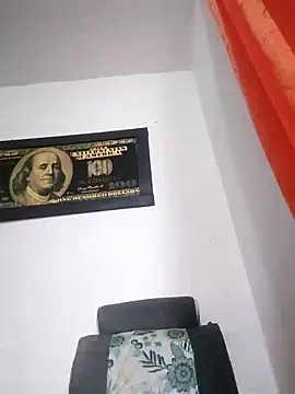 Valenn fernandez online show from 05/15/26, 04:03