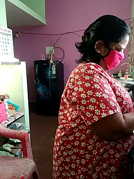 amuthasree online show from 09/18/25, 01:18