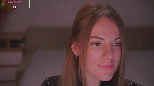 Snapshot of Vanille_Mystery chatting on 12/14/25, 02:06 Vanille Mystery online show from 12/14/25, 02:06