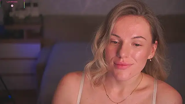 Vanille Mystery online show from 05/02/26, 04:34