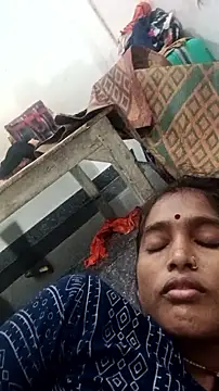 Guriya0076 online show from 09/17/25, 10:55