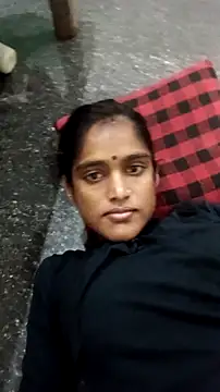 Guriya0076 online show from 09/23/25, 04:21