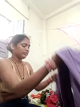 Guriya0076 online show from 05/16/26, 12:51